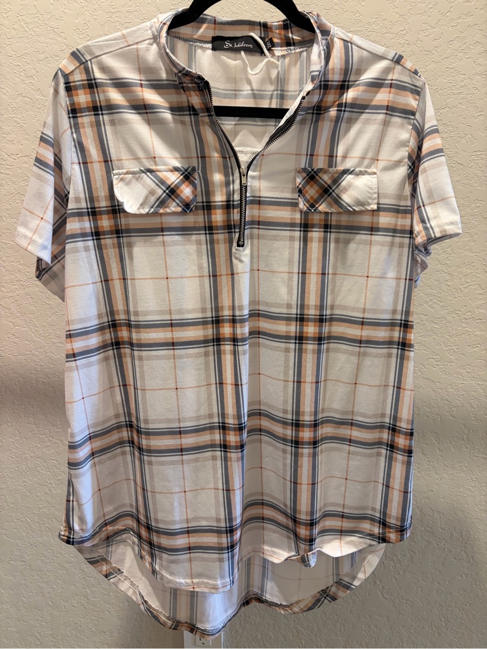 St. Jubileens Plaid Zip-Neck Short Sleeve Shirt - Cream & Tan